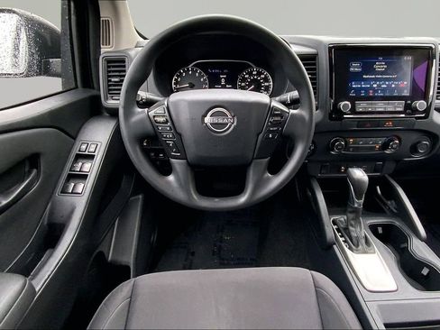 Used 2022 Nissan Frontier S w/ Technology Package AWD/4WD image 8