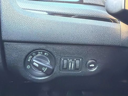 Used 2016 Chrysler 300 S RWD image 14