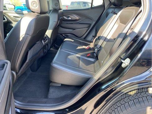 Used 2024 GMC Terrain SLT AWD/4WD image 22