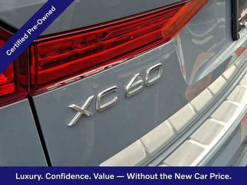 Certified 2024 Volvo XC60 B5 Plus w/ Protection Package Premier AWD/4WD image 5