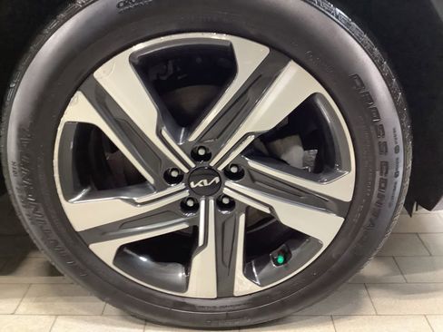 Certified 2023 Kia Sorento SX Prestige image 27