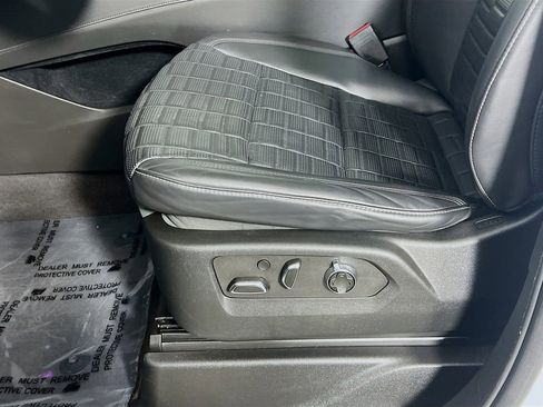 Used 2023 Cadillac Escalade V image 20
