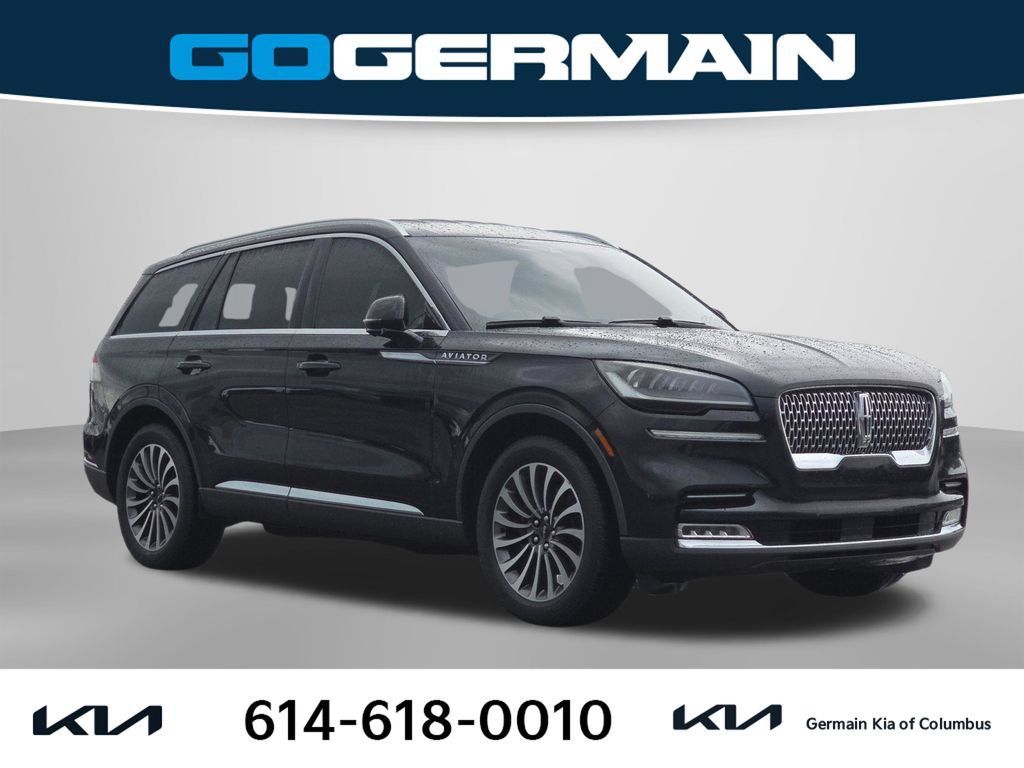Used 2020 Lincoln Aviator Reserve w/ Elements Package Plus AWD/4WD image 4