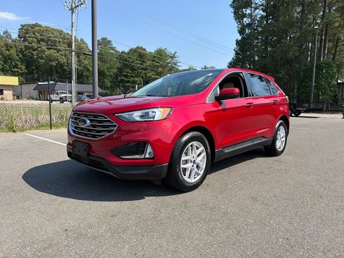 Used 2022 Ford Edge SEL w/ Convenience Package AWD/4WD image 2