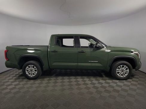 Used 2023 Toyota Tundra SR5 w/ SR5 Convenience Package AWD/4WD image 10