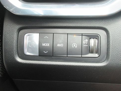 Used 2026 GMC Acadia Denali Ultimate AWD/4WD image 23