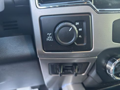 Used 2022 Ford F250 Lariat w/ Tremor Off-Road Package image 35