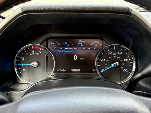 Certified 2021 Ford F250 Lariat w/ Lariat Ultimate Package image 47