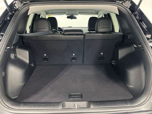 Used 2019 Jeep Cherokee Latitude Plus image 5