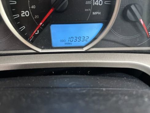 Used 2013 Toyota RAV4 XLE image 2