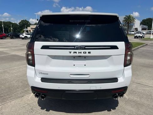 Used 2023 Chevrolet Tahoe Z71 w/ Z71 Off-Road Package AWD/4WD image 6