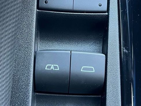 New 2026 Chevrolet Equinox LT w/ Convenience Package II image 6