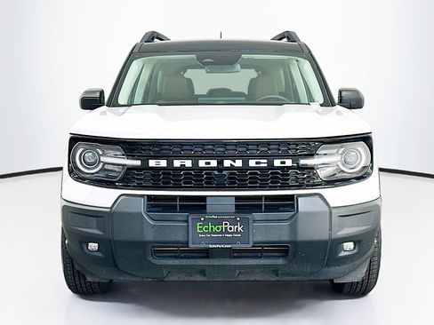 Used 2025 Ford Bronco Sport Outer Banks AWD/4WD image 2