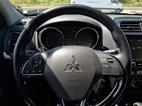 Used 2022 Mitsubishi Outlander Sport LE AWD/4WD image 19