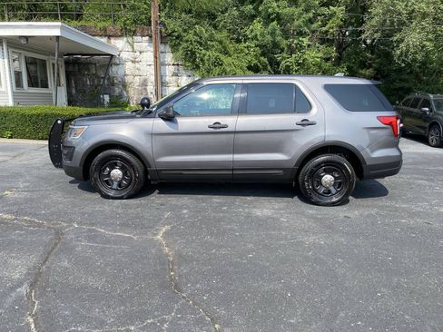 Used 2019 Ford Explorer 4WD Police Interceptor w/ Ready For The Road Package image 2