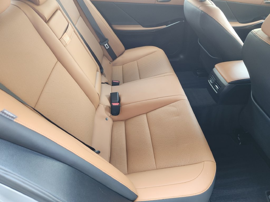 Certified 2024 Lexus IS 300 w/ Comfort Package RWD image 31