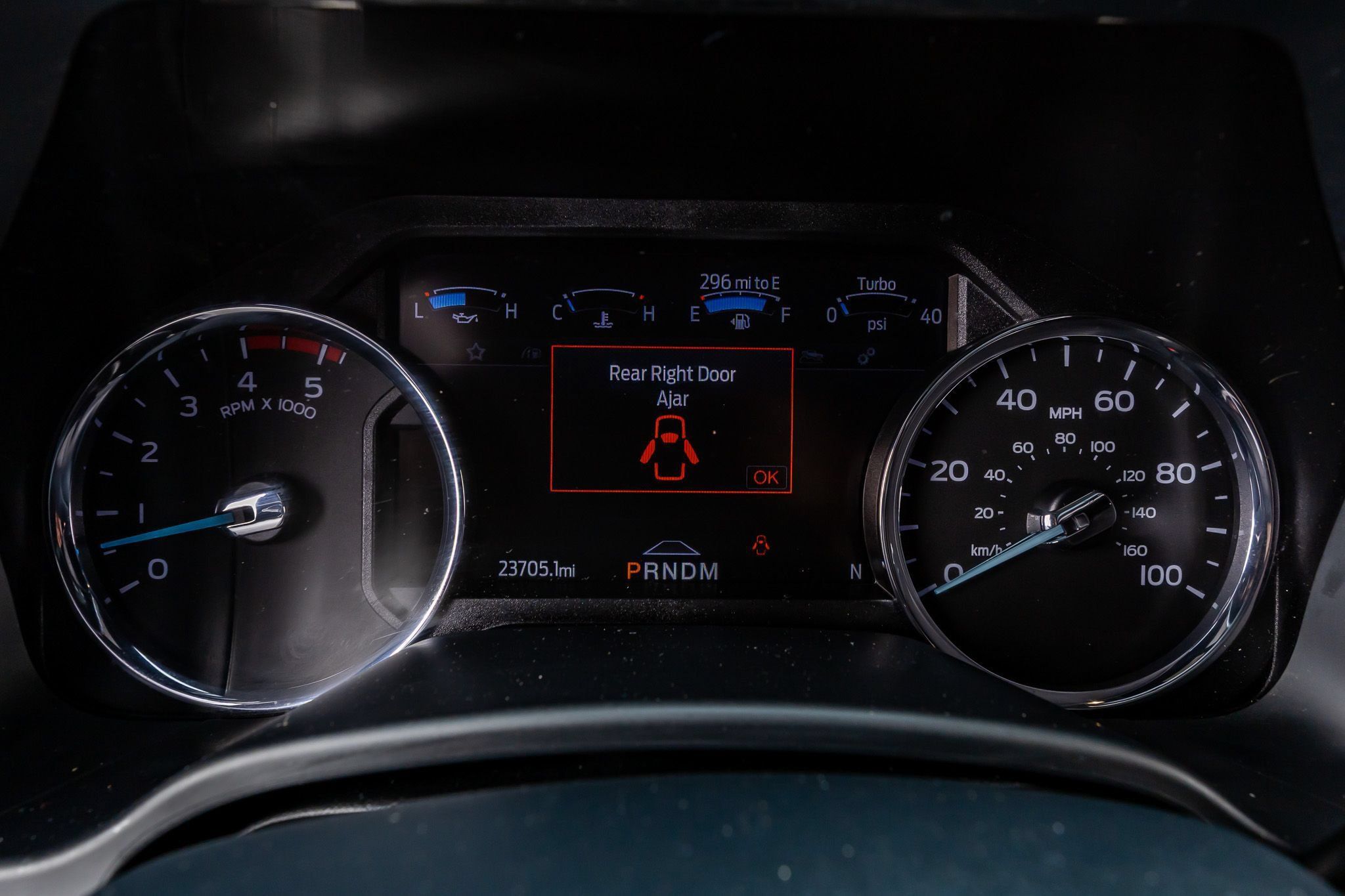 Used 2022 Ford F250 Platinum w/ FX4 Off-Road Package AWD/4WD image 20