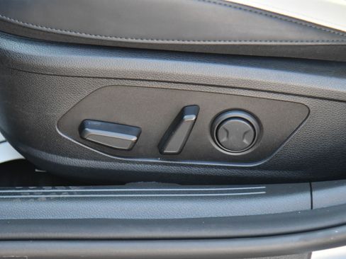 Used 2025 Kia K5 GT-Line w/ GT-Line Premium Package image 17