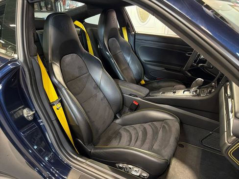 Used 2018 Porsche 911 Turbo S AWD/4WD image 26