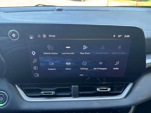 Used 2025 Chevrolet Equinox LT FWD image 20