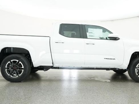 New 2026 Toyota Tacoma TRD Sport RWD image 12