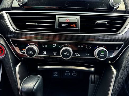Used 2022 Honda Accord Sport Special Edition image 18