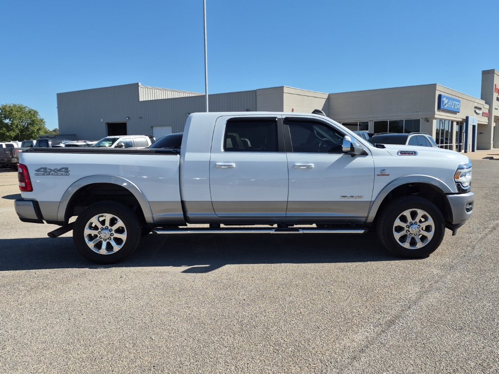Used 2021 RAM 2500 Laramie AWD/4WD image 2