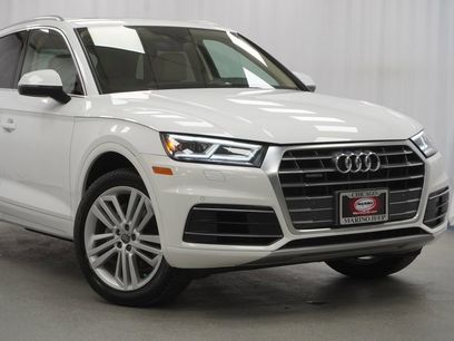 Used 2019 Audi Q5 2.0T Premium Plus w/ Premium Plus Package