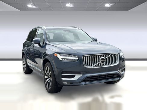 Used 2024 Volvo XC90 B6 Plus w/ Protection Package Premier AWD/4WD image 7