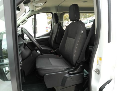 Used 2023 Ford Transit 350 XLT image 19