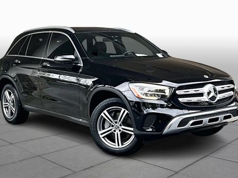 Used 2022 Mercedes-Benz GLC 300 image 2