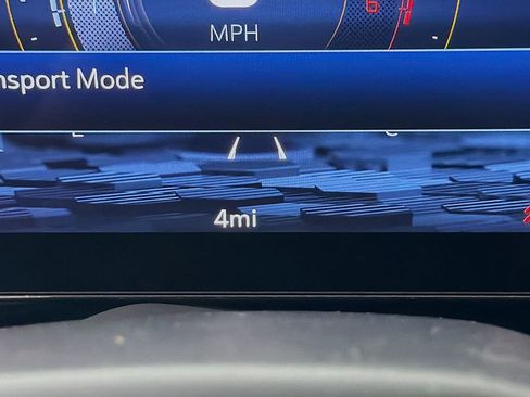 New 2026 Chevrolet Suburban LT image 13