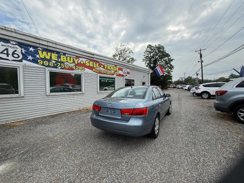 Used 2010 Hyundai Sonata GLS image 3