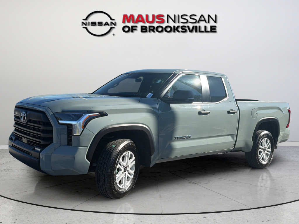 Used 2026 Toyota Tundra SR5 w/ SR5 Convenience Package AWD/4WD image 5