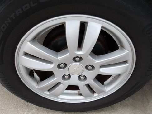 Used 2013 Chevrolet Sonic LT FWD image 22