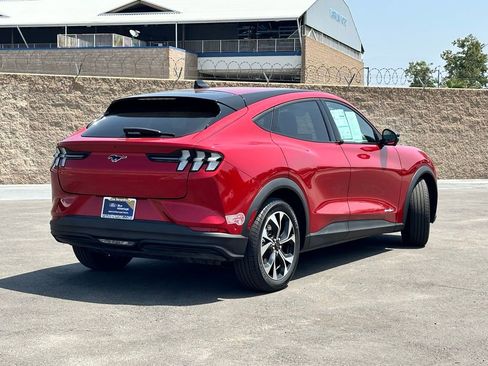 Certified 2024 Ford Mustang Mach-E Select image 3