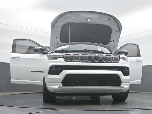 Used 2022 Jeep Compass High Altitude AWD/4WD image 56