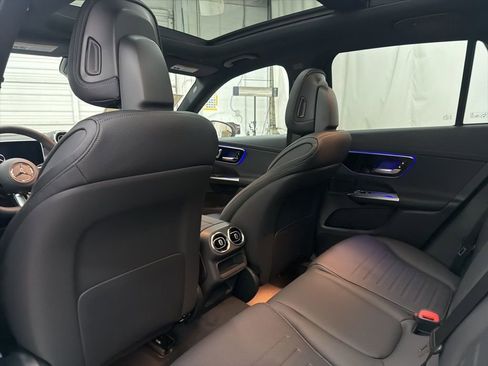 New 2026 Mercedes-Benz GLC 300 image 18