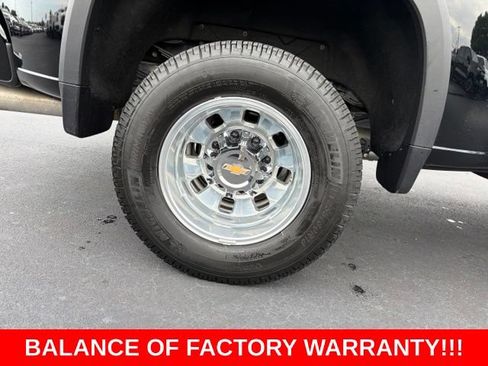 Used 2025 Chevrolet Silverado 3500 High Country w/ Technology Package AWD/4WD image 7