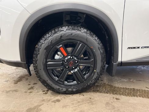 New 2026 Nissan Rogue SV AWD/4WD image 8