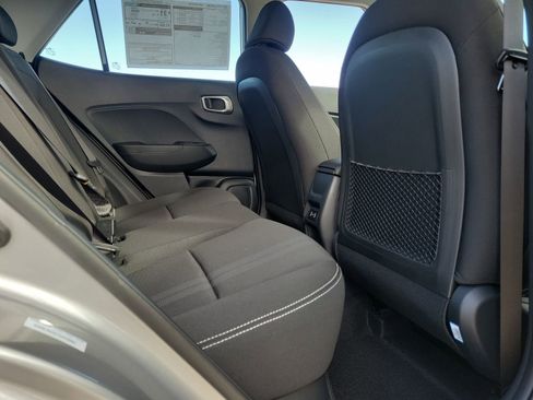 New 2026 Hyundai Venue SEL image 18