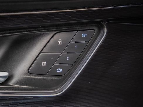 Used 2024 Chevrolet Blazer EV RS AWD/4WD image 39