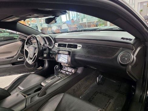 Used 2014 Chevrolet Camaro LT w/ RS Package RWD image 9