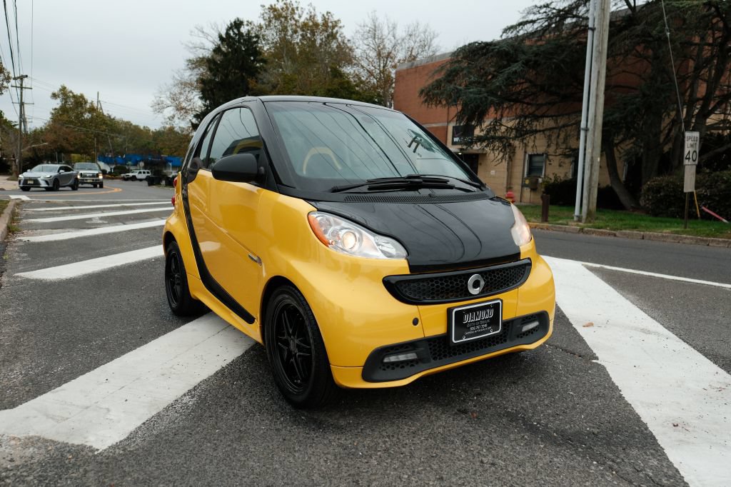 Used 2013 smart fortwo BRABUS RWD image 3