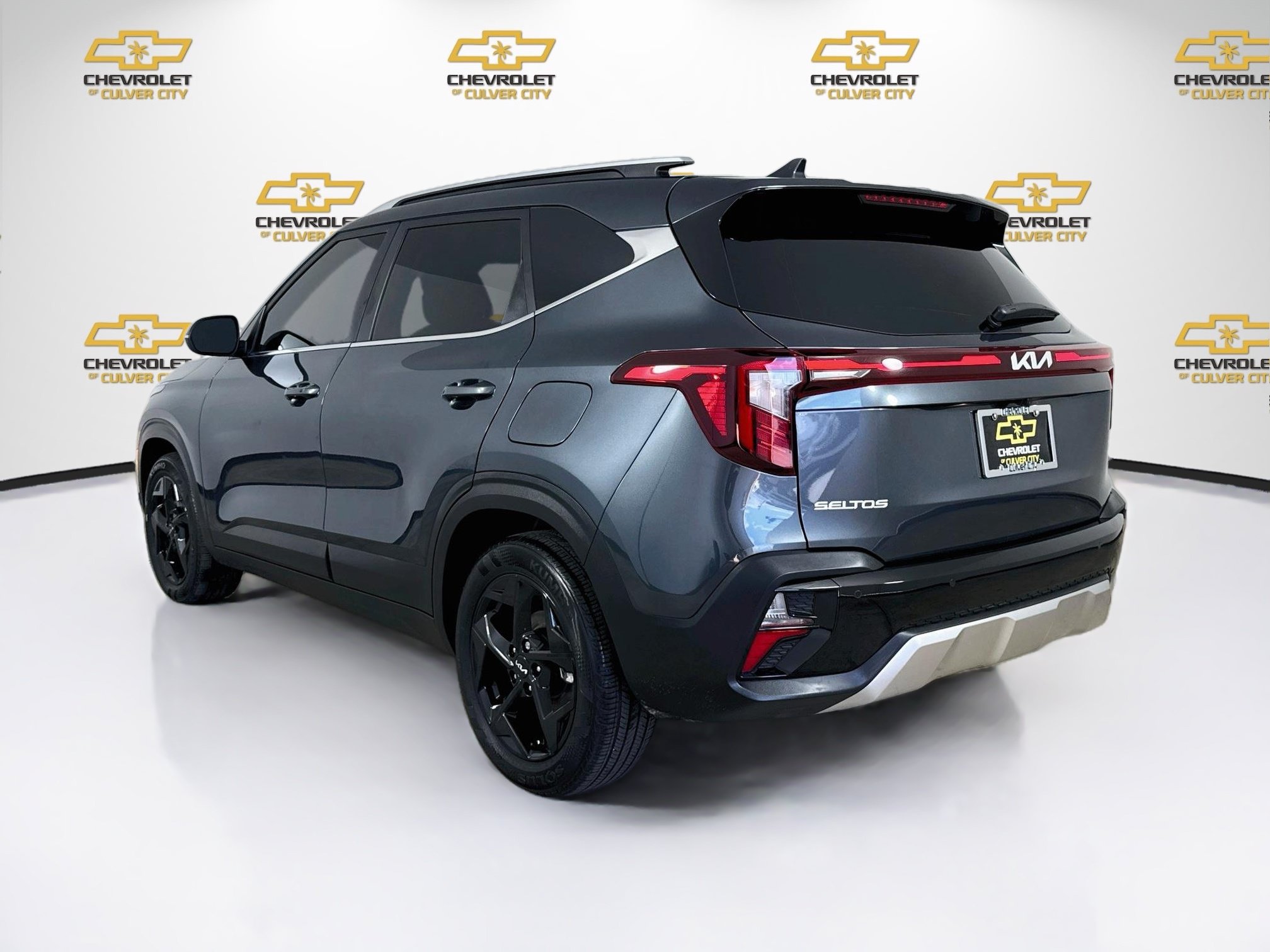 Used 2026 Kia Seltos EX w/ EX Sunroof Package FWD image 6