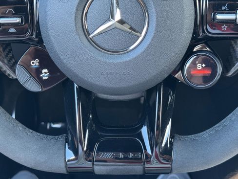 Used 2020 Mercedes-Benz AMG GT R image 25