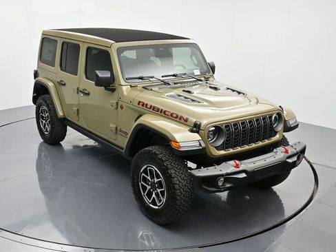 New 2026 Jeep Wrangler Unlimited Rubicon w/ Steel Bumper Group AWD/4WD image 13