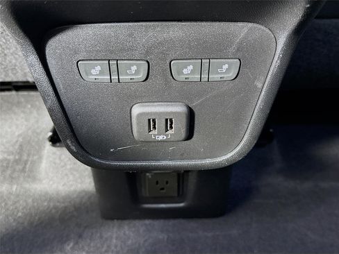 Used 2020 Chevrolet Equinox Premier AWD/4WD image 29