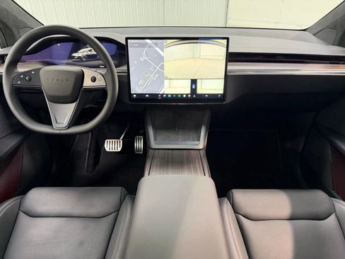 Used 2026 Tesla Model X image 13