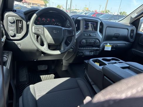 New 2026 Chevrolet Silverado 1500 Custom Trail Boss w/ LPO, Dark Essentials Package AWD/4WD image 16